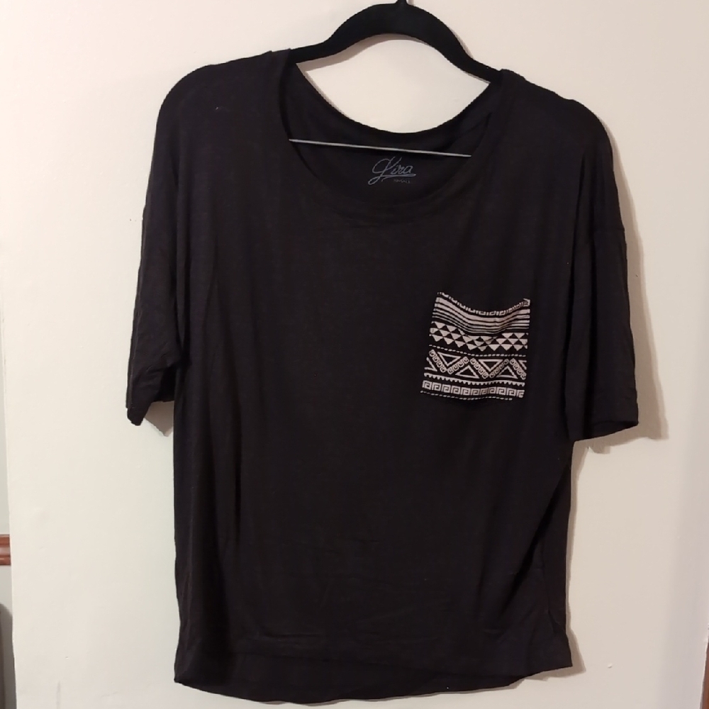 Lira Black Tee with Geometric Pocket